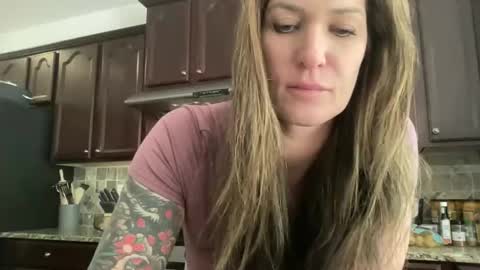 andies palace online show from April 21, 3:52 pm