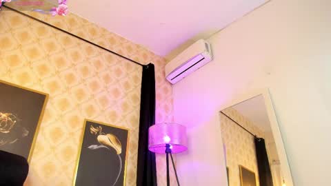 NATALIE online show from April 1, 1:41 pm