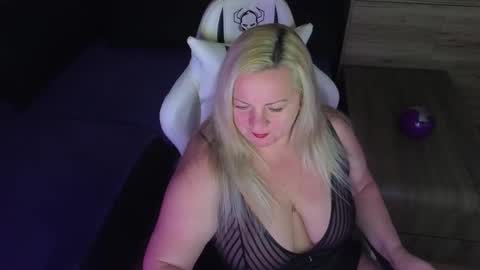 Natalli online show from October 2, 7:52 pm