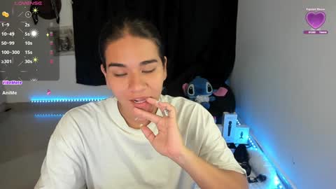 Snapshot of natasha777_a chatting on January 11, 12:44 am Natasha online show from January 11, 12:44 am