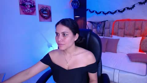 natasha online show from October 26, 2:01 pm