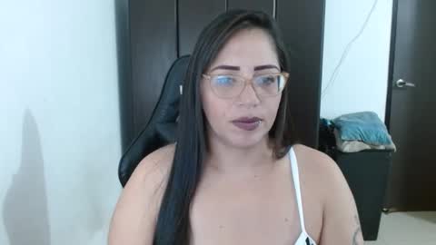 Natasha Smithe  online show from February 27, 1:48 am