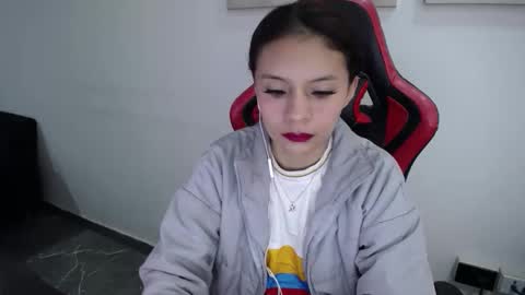 Natashax  online show from November 10, 3:18 pm