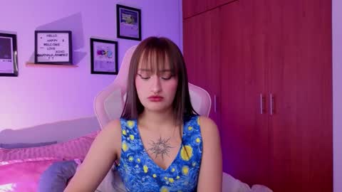 Nathalia Ramirez online show from March 17, 5:44 am