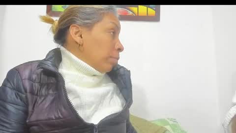 Nathalia online show from April 19, 5:18 am