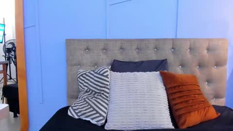 nathalie rossel online show from October 28, 7:41 pm