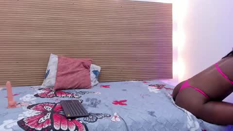 nathy_ross online show from February 14, 3:11 am