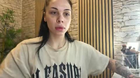 NATTY FIERROS online show from March 12, 6:54 pm