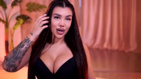 Naty online show from March 26, 7:59 pm