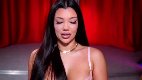 Naty online show from January 9, 7:29 pm