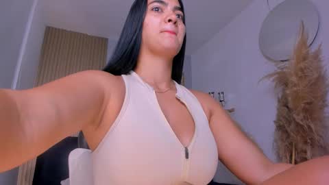 Snapshot of natyferrer chatting on September 30, 10:54 am Naty Ferrer online show from September 30, 10:54 am