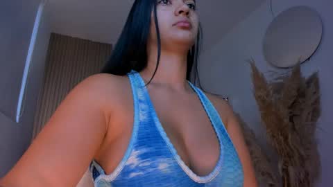 Snapshot of natyferrer chatting on October 3, 11:15 am Naty Ferrer online show from October 3, 11:15 am