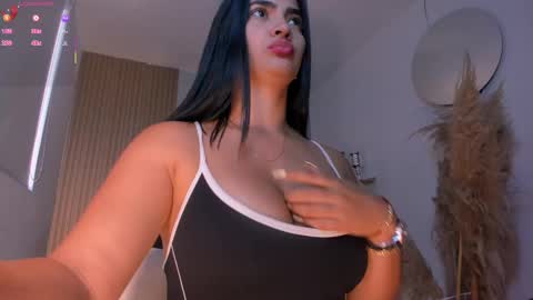 Snapshot of natyferrer chatting on September 26, 10:40 pm Naty Ferrer online show from September 26, 10:40 pm