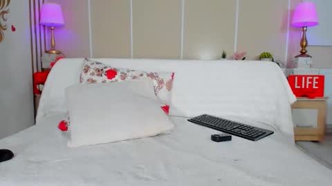 NatyPrecious online show from December 2, 2:52 pm