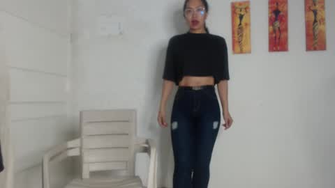 Stella Mcqueen online show from January 22, 4:55 am