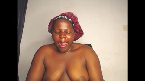 Amara online show from October 31, 7:45 am