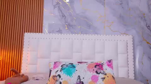 SASHA  online show from February 18, 2:54 am