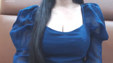 Snapshot of naughty_love489696 chatting on March 3, 4:32 pm riya online show from March 3, 4:32 pm