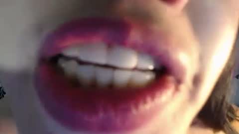 May online show from December 16, 4:07 am