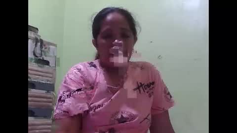 naughtymom26 online show from April 17, 11:34 am