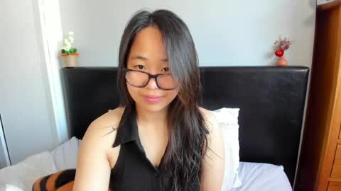 Gigi Chu  online show from April 7, 1:24 pm