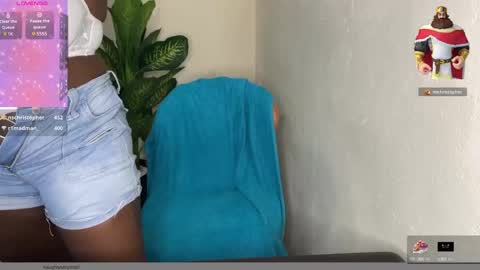 Snapshot of naughtysexydoll2 chatting on September 13, 4:20 am naughtysexydoll2 online show from September 13, 4:20 am