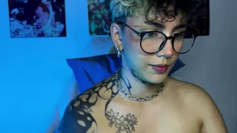 nazzz10 online show from December 3, 1:30 am