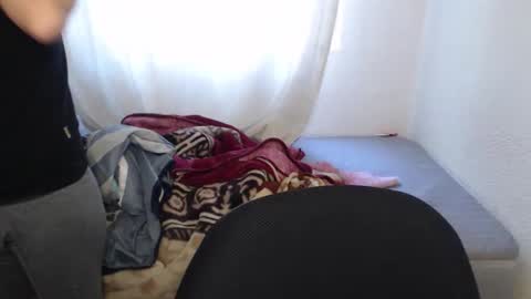 Zoe online show from October 25, 11:18 am