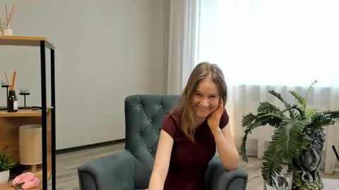 Leone online show from February 16, 8:58 am