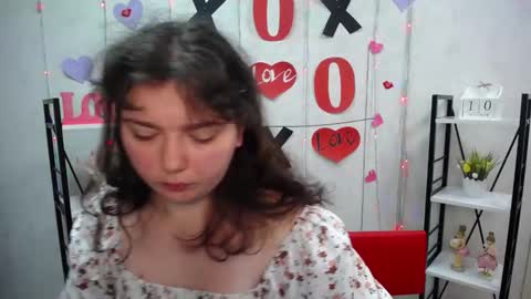 NeonilaLisova online show from October 12, 8:39 am