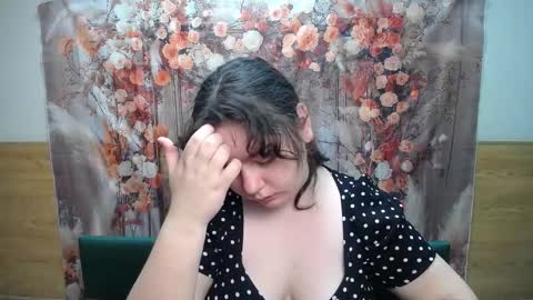 NeonilaLisova online show from February 2, 12:15 pm