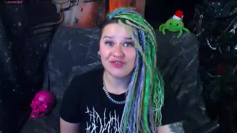 Ada online show from January 9, 9:30 pm