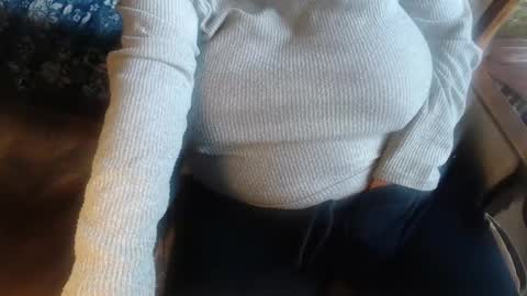 Lilly  online show from March 11, 6:41 am