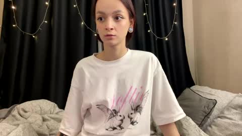 Snapshot of newproject_ chatting on February 2, 9:56 pm Nova online show from February 2, 9:56 pm