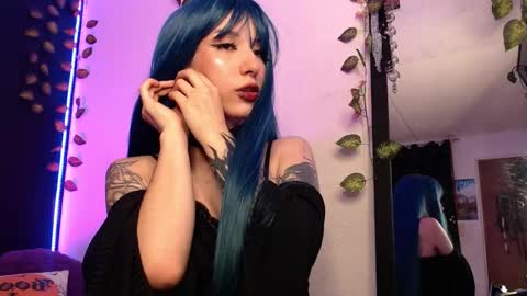  niakat  online show from January 6, 11:30 pm