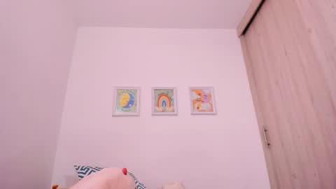  Nia  online show from March 14, 6:20 pm