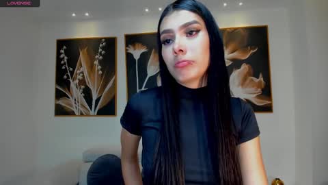 Snapshot of niasalvatore chatting on March 2, 11:41 am Call me Nia online show from March 2, 11:41 am