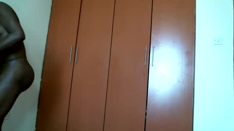 Snapshot of niceass_95 chatting on February 7, 10:29 am gabby online show from February 7, 10:29 am