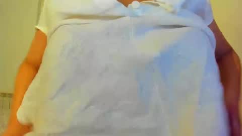 Snapshot of nicebrown chatting on January 31, 5:42 pm Sfora online show from January 31, 5:42 pm