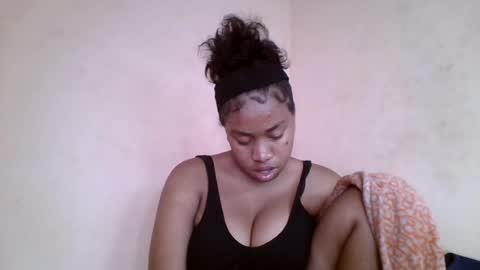 nicelly01 online show from July 14, 10:21 am