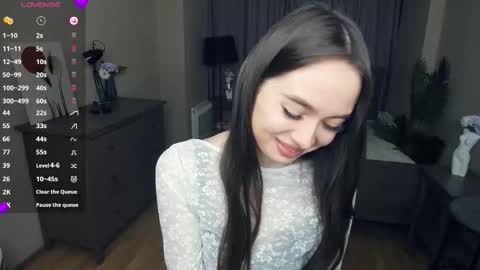 Nicole online show from February 13, 7:59 pm