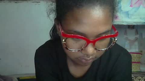 nickiqqyuu online show from May 24, 1:26 am