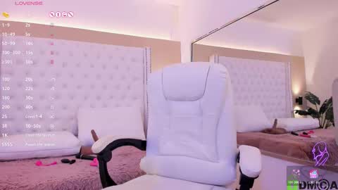 nickky online show from November 20, 1:56 pm