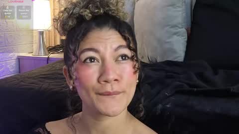 nickollsaenz online show from April 15, 8:15 am