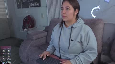 nicky_as online show from December 22, 12:19 pm