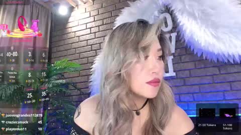 Nicky online show from September 19, 1:32 pm