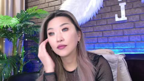 Nicky online show from January 27, 6:52 am