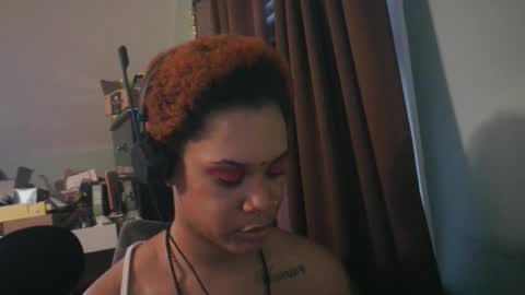 nickythehawtie online show from February 19, 3:11 pm