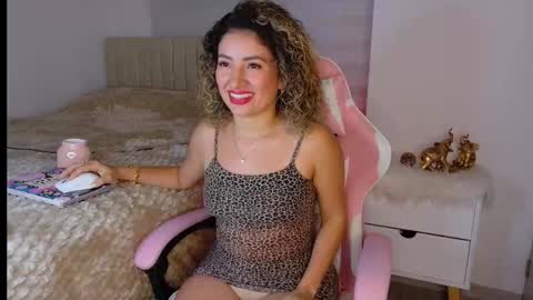 Nicol  online show from January 16, 11:23 pm