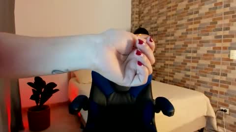 Nicole Haley online show from February 15, 5:21 am